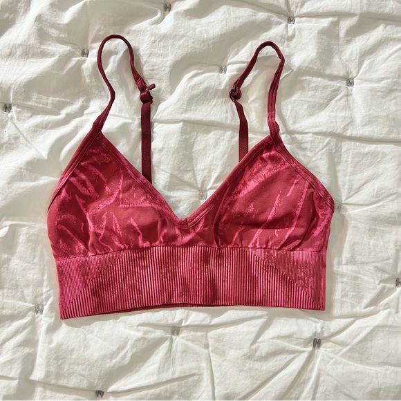 LULULEMON BUNDLE 💅🏻💥 - Picture 3 of 8